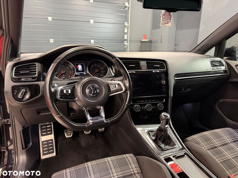 Volkswagen Golf GTD BlueMotion Technology - 20