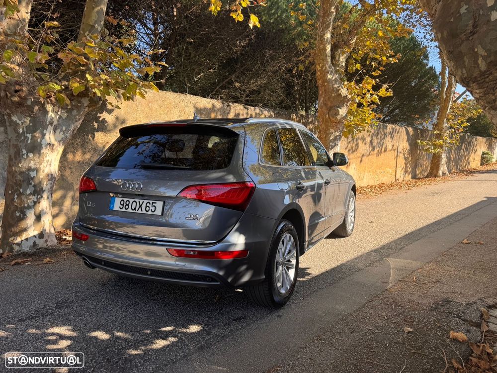 Audi Q5 2.0 TDi quattro S-line S-tronic - 2