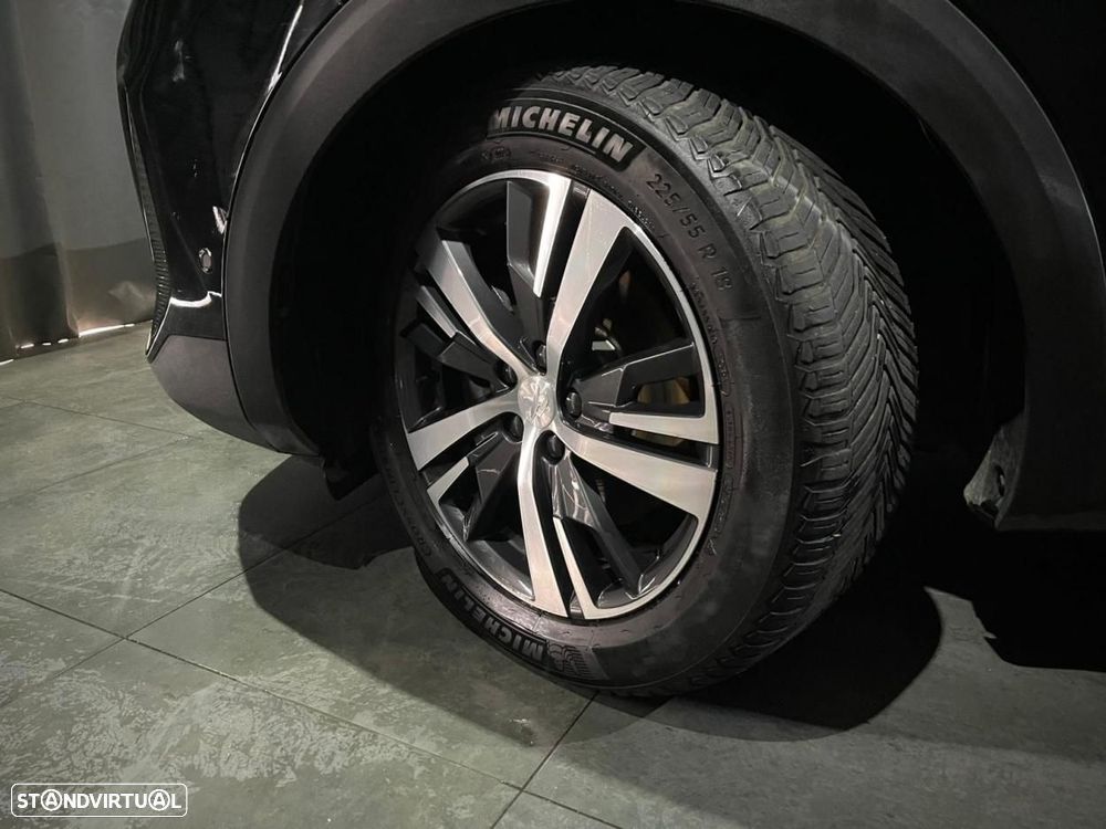 Peugeot 3008 1.6 Hybrid Allure Pack e-EAT8 - 23