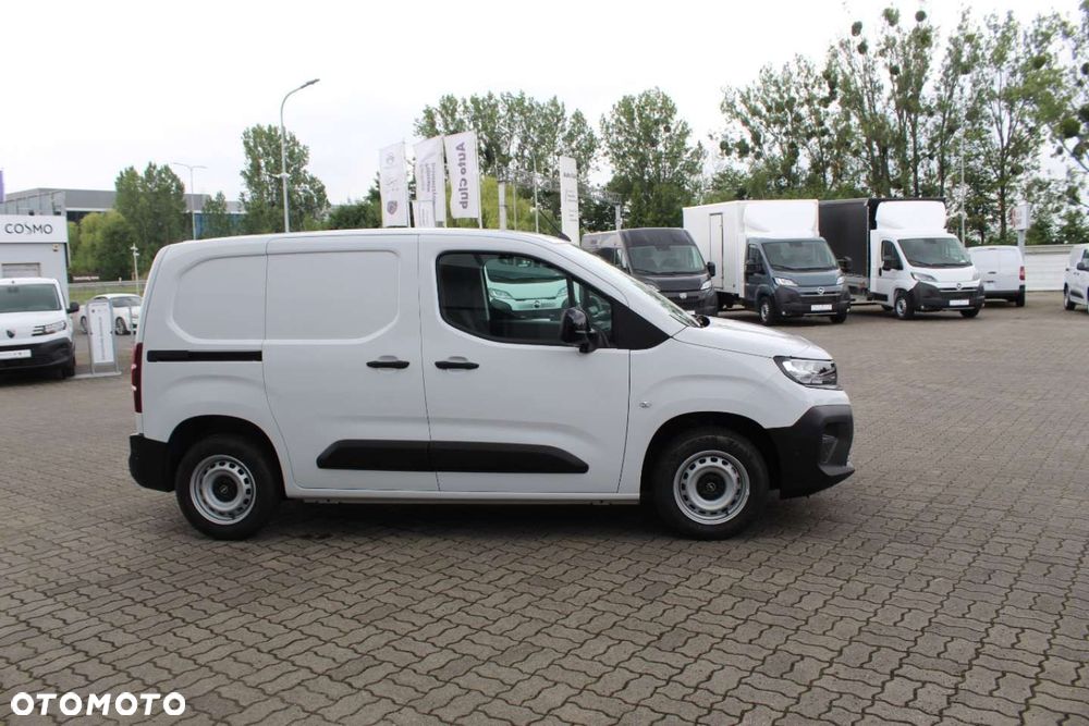 Opel COMBO - 5