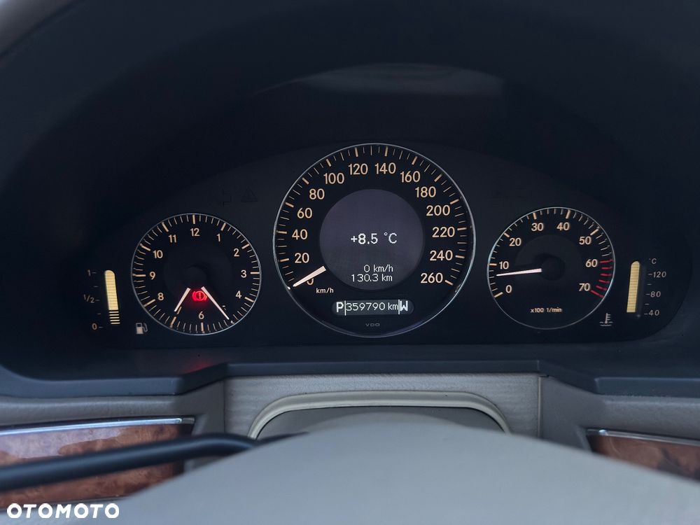 Mercedes-Benz Klasa E 500 Avantgarde - 13