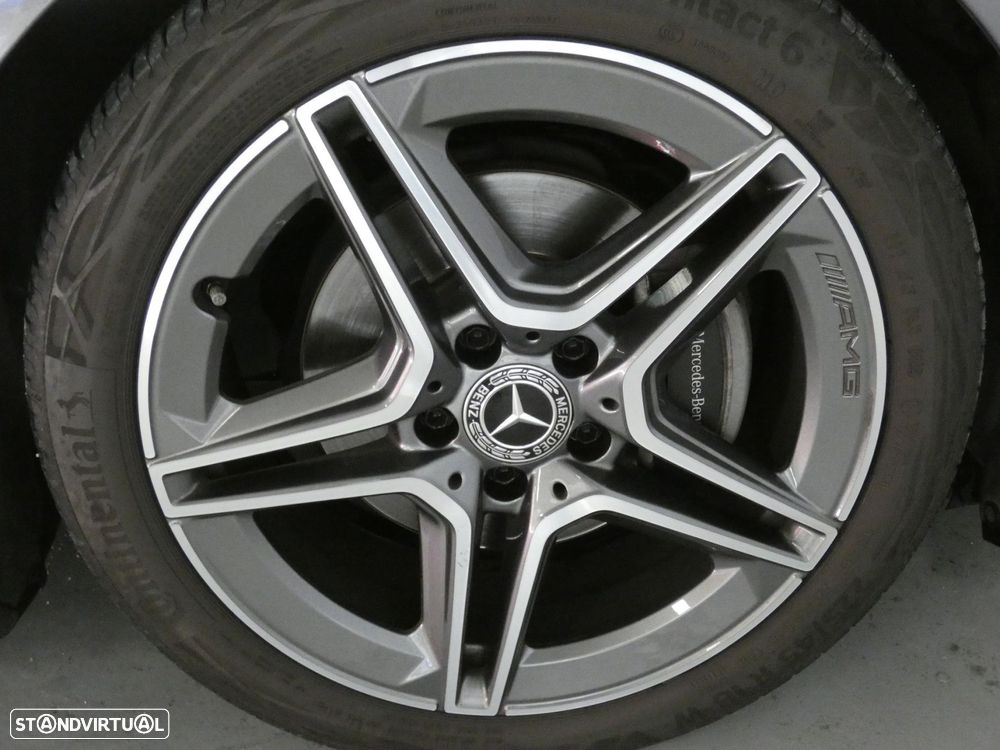 Mercedes-Benz A 180 d AMG Line - 23