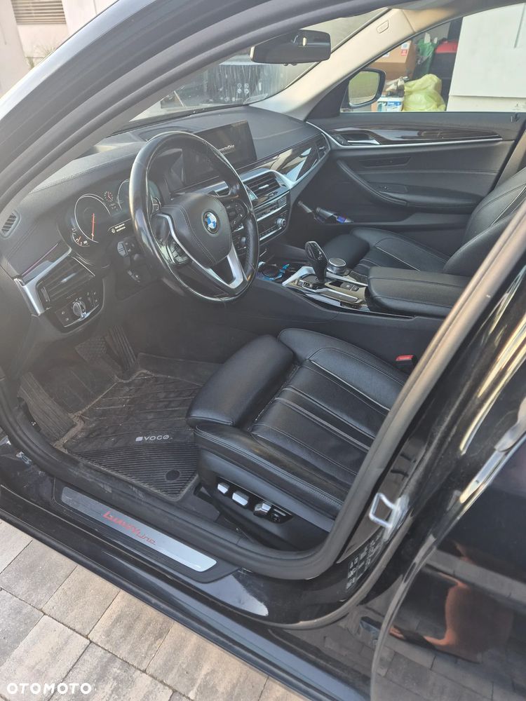 BMW Seria 5 - 16