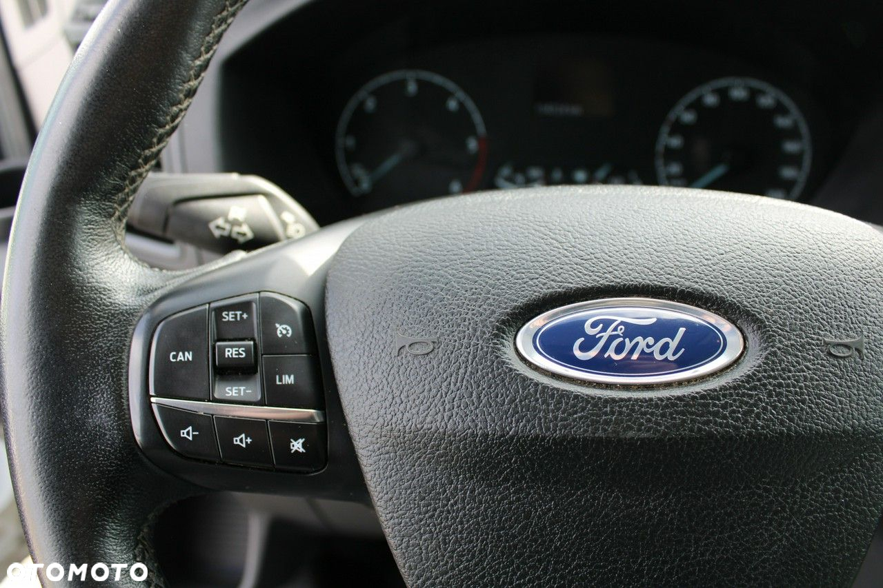 Ford Transit - 16