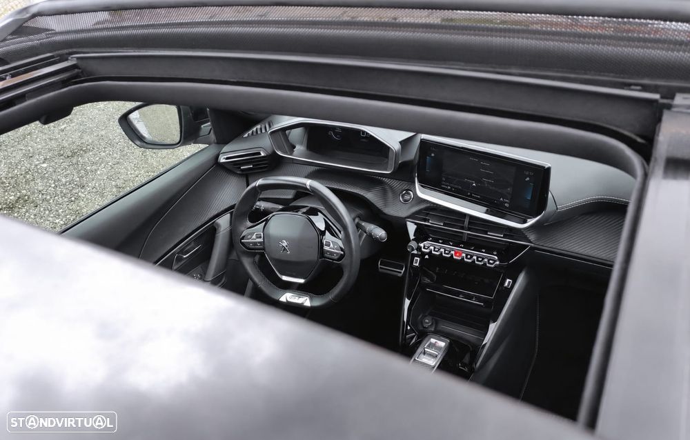 Peugeot e-2008 GT - 47