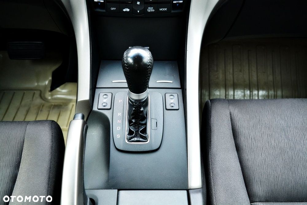 Honda Accord 2.0 Automatik Elegance - 13