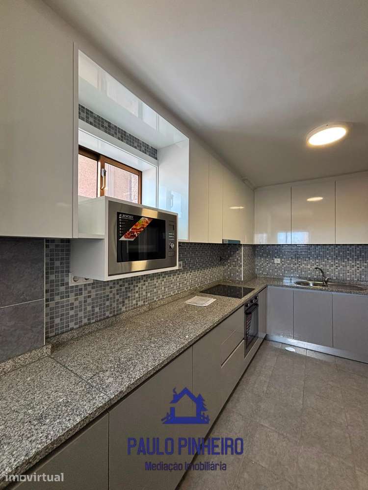 Apartamento T2 Totalmente Remodelado | Rio Tinto - Grande imagem: 2/24