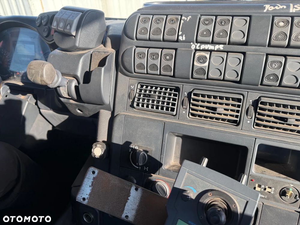 Iveco Trakker - 13