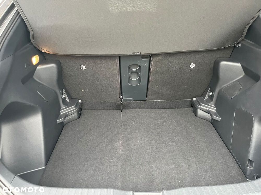 Toyota Yaris Cross Hybrid 1.5 Style - 32