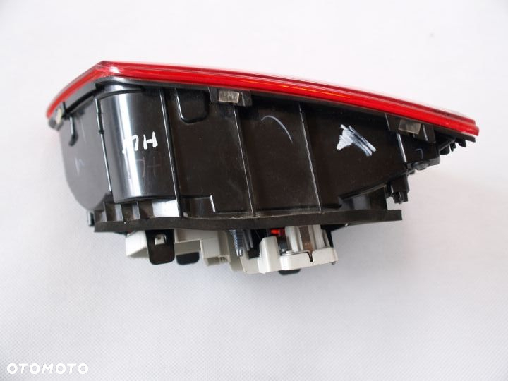 Image Volkswagen Golf Sportsvan zadní levé světlo VW - 510945093K