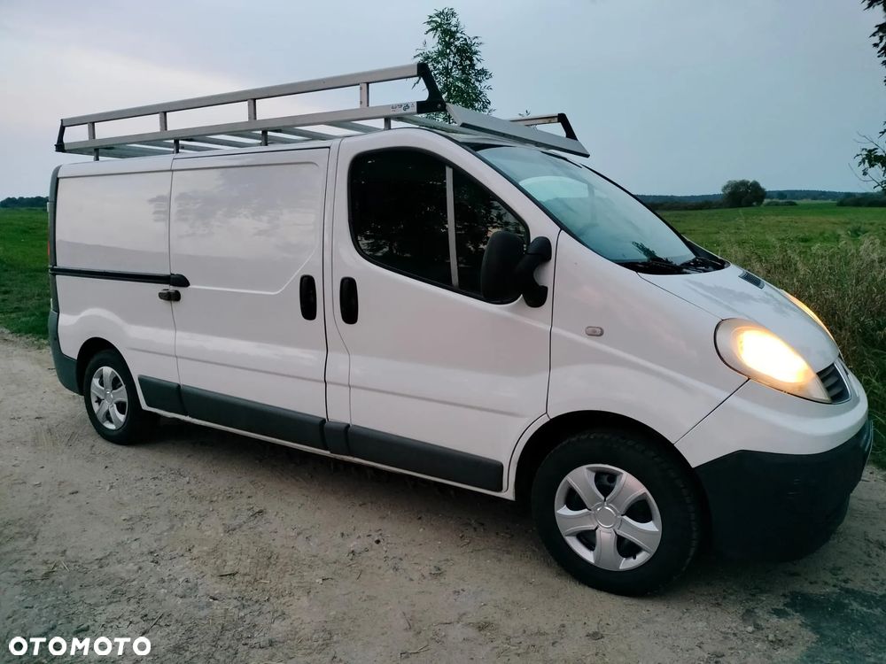 Renault trafic - 5