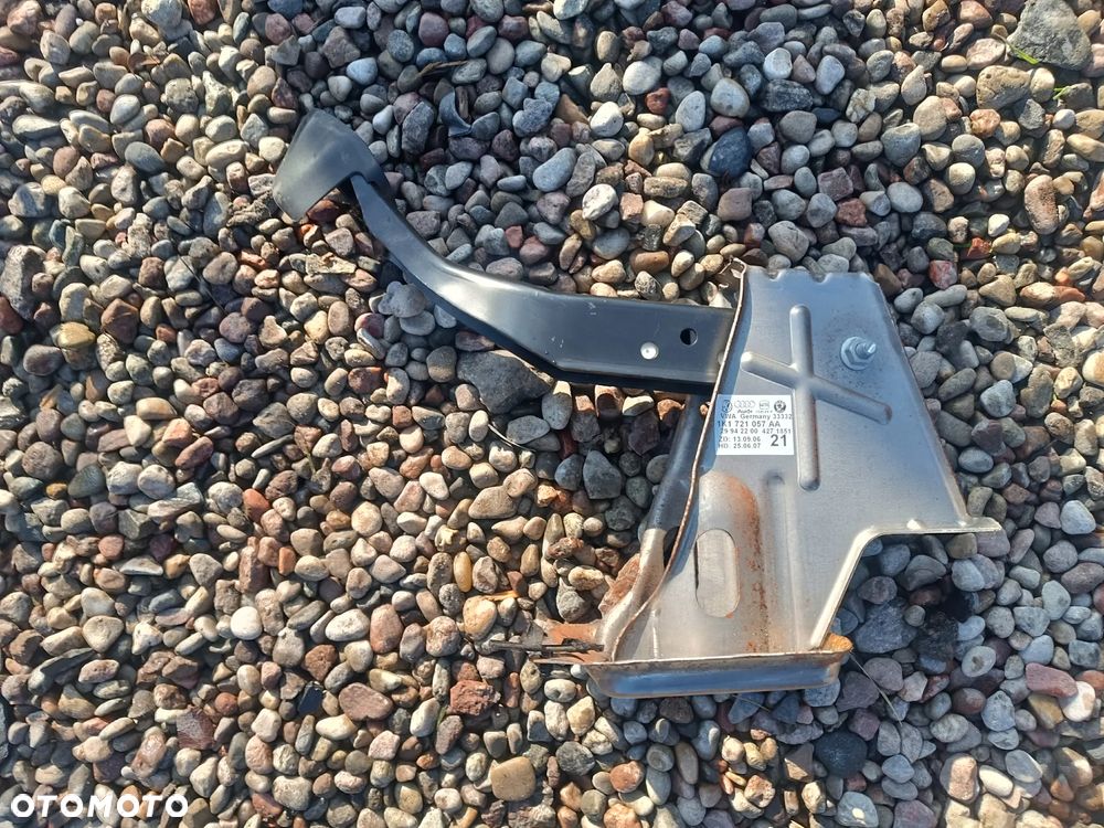 AUDI A3 8P LIFT 5D 03-12r PEDAŁ HAMULCA MOCOWANIE 1K1721057AA - 1