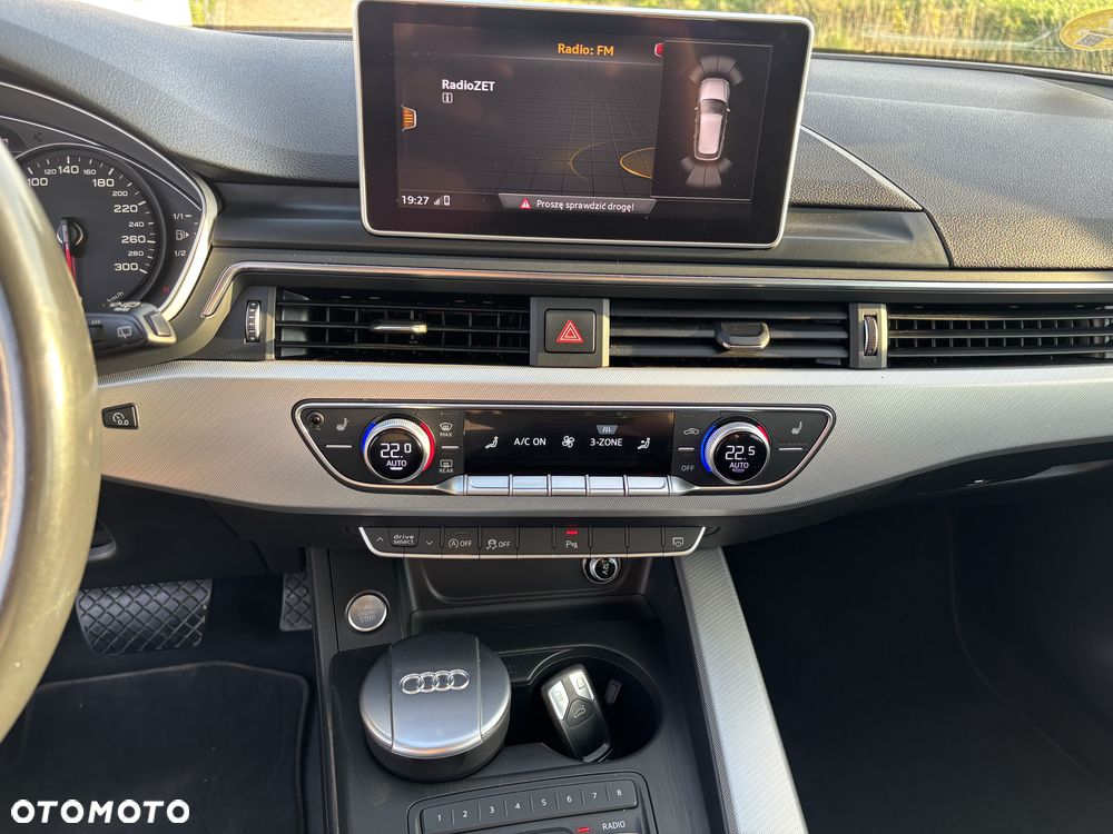 Audi A4 Avant - 25