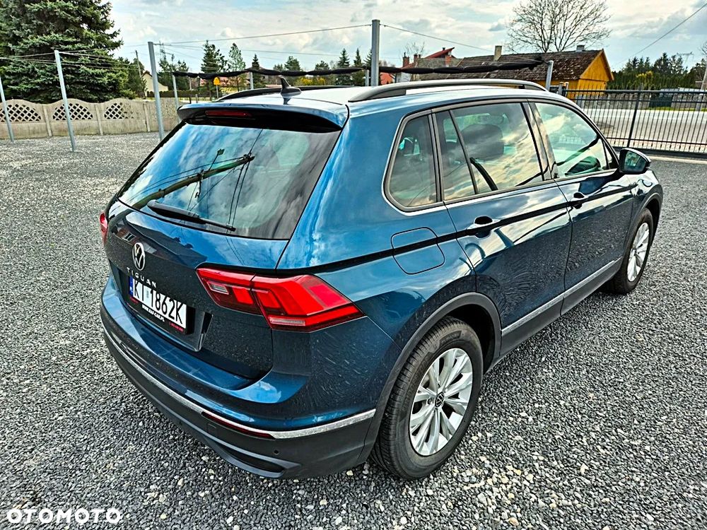 Volkswagen Tiguan 2.0 TDI SCR DSG Life - 33