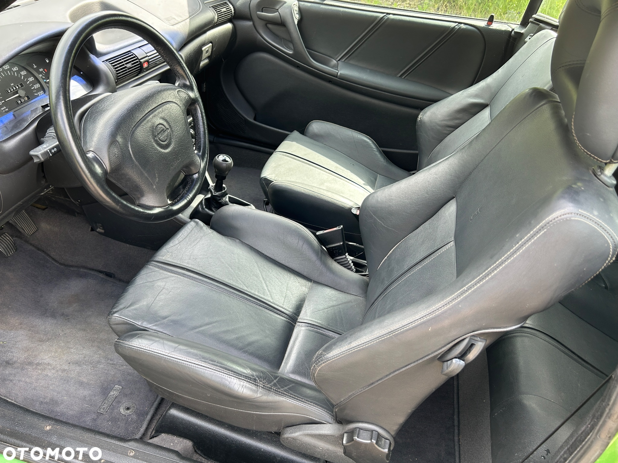 Opel Astra 1.6 GL - 6