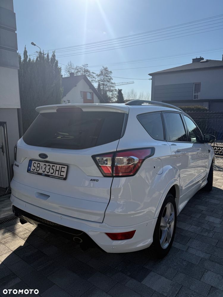 Ford Kuga 2.0 TDCi AWD ST-Line - 5