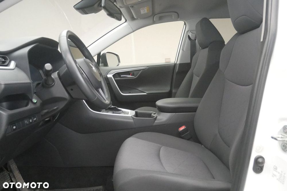 Toyota RAV4 - 12