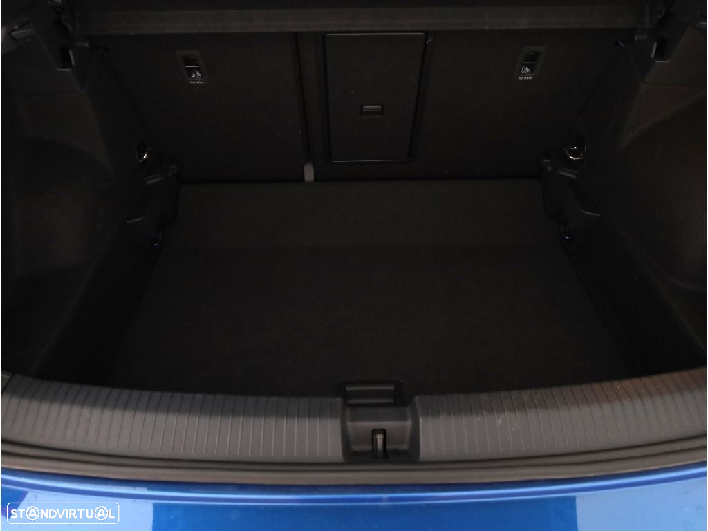 VW T-Roc 1.5 TSI Black Style DSG - 17