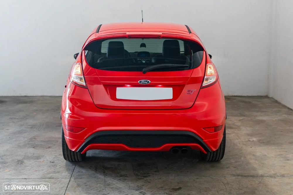 Ford Fiesta 1.6 EcoBoost c/ Pack Pele Desportiva ST - 5