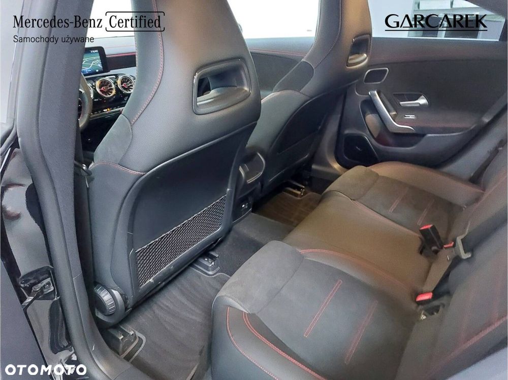 Mercedes-Benz CLA - 18