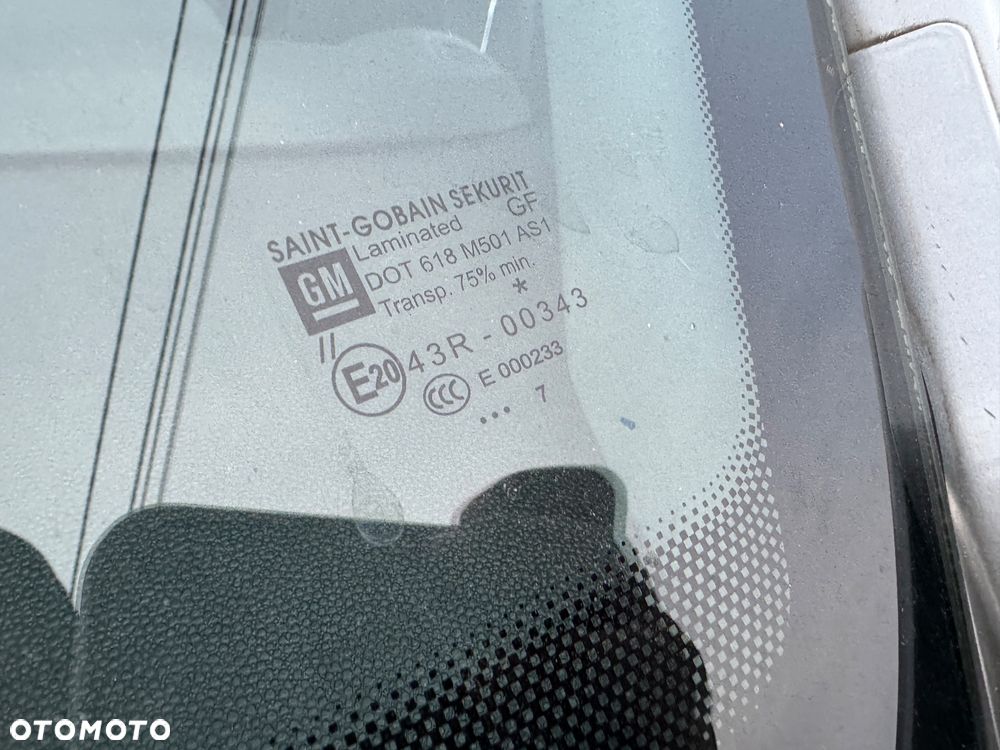 Opel Corsa 1.2 16V Catch me - 20