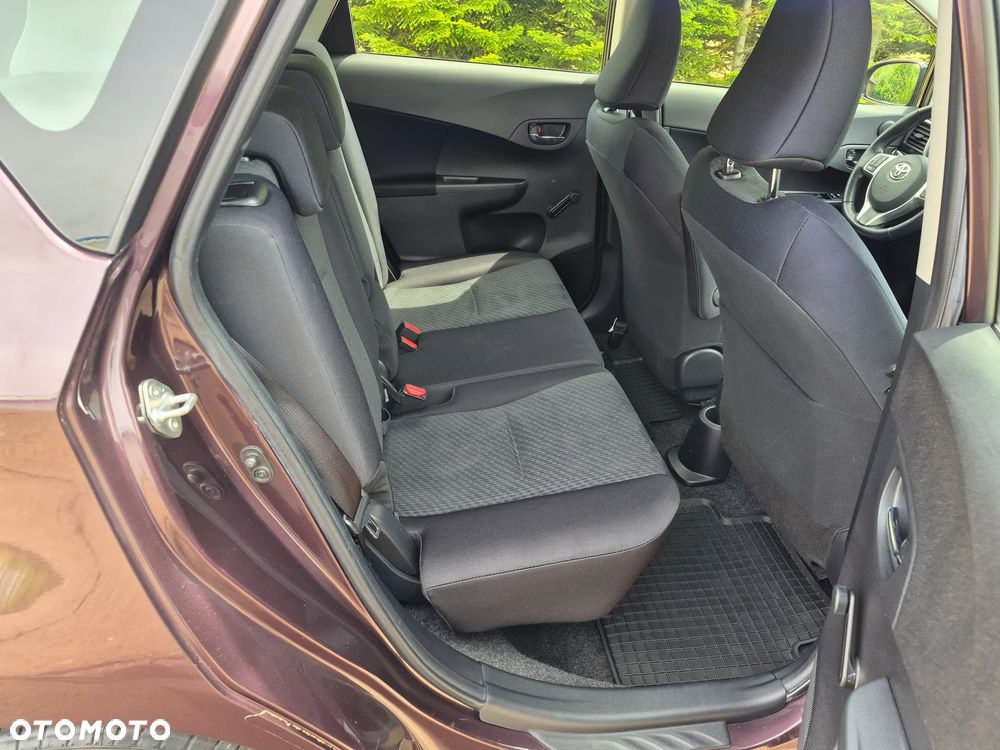 Toyota Verso S 1.33 VVT-i Club - 15