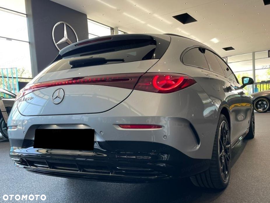 Mercedes-Benz CLA - 5