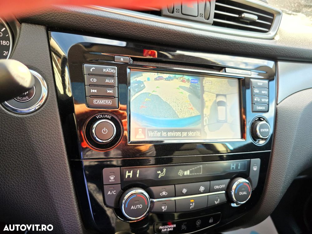 Nissan Qashqai 1.5 DCI N-CONNECTA - 27