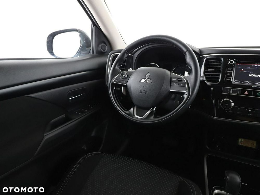 Mitsubishi Outlander 2.0 2WD CVT Diamant Edition+ - 17