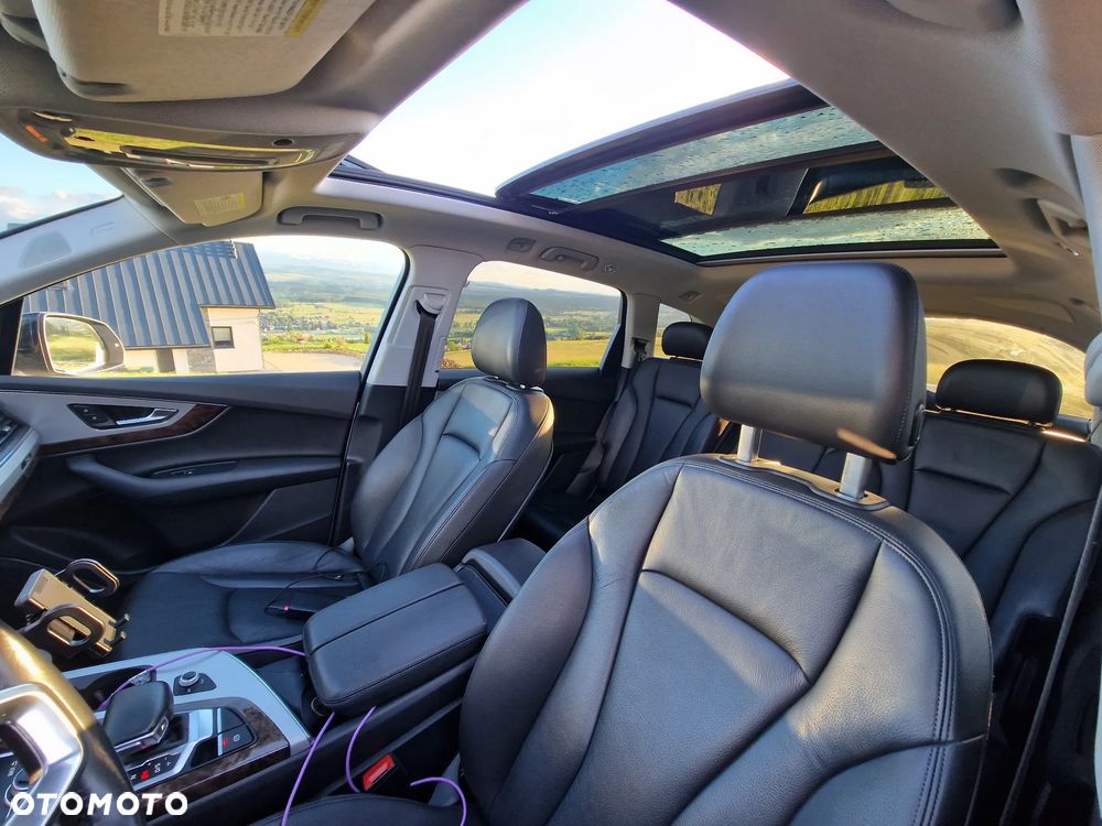 Audi Q7 - 15