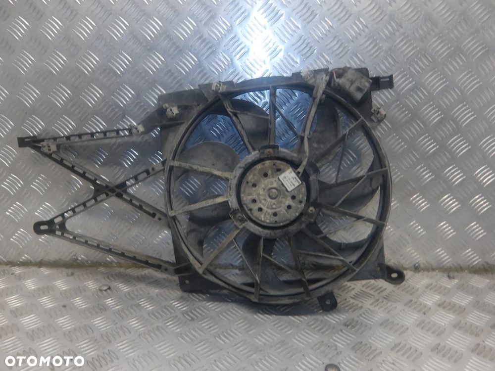 OPEL ASTRA G II BERTONE 3D 98-09 1.8B ELEKTRYCZNY WENTYLATOR CHŁODNICY 0130303245 - 1