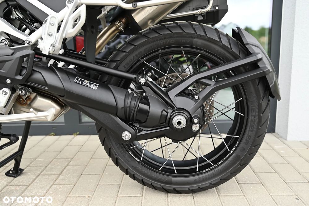 Triumph Tiger - 38