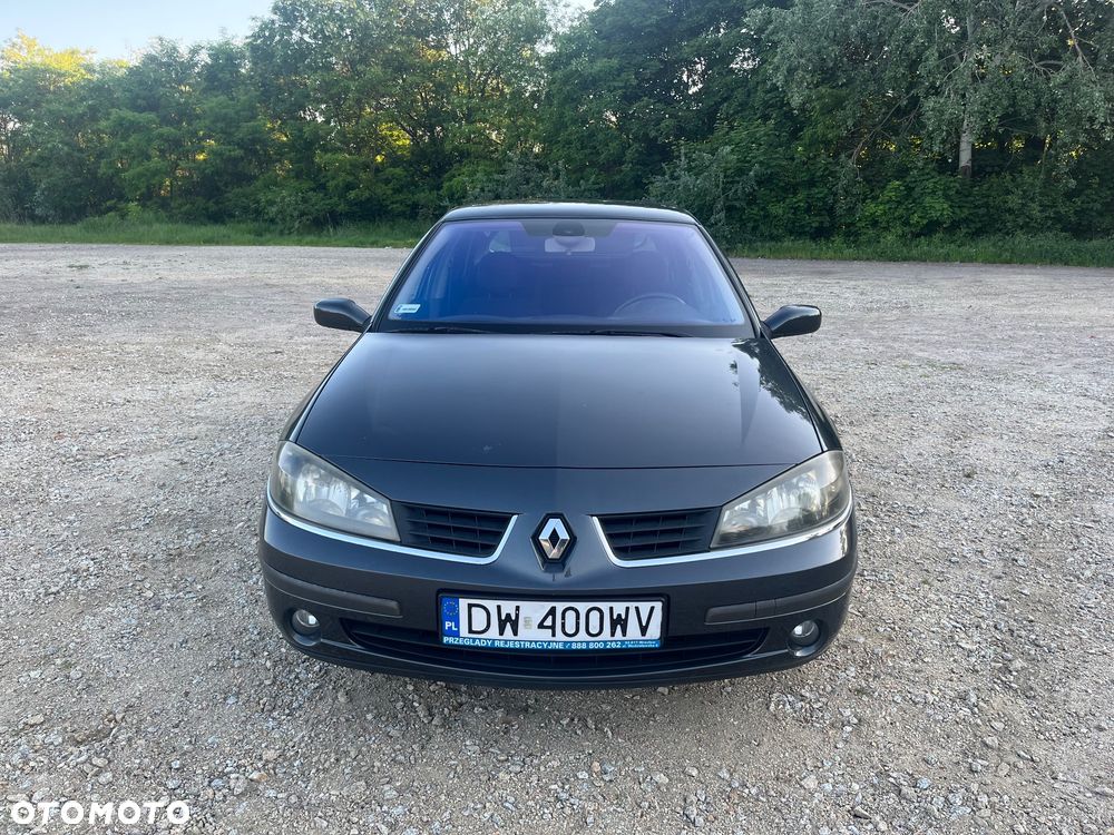 Renault Laguna 1.9 dCi Confort Authentique - 3