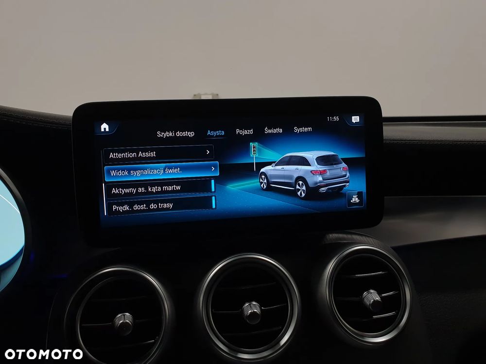 Mercedes-Benz GLC - 24
