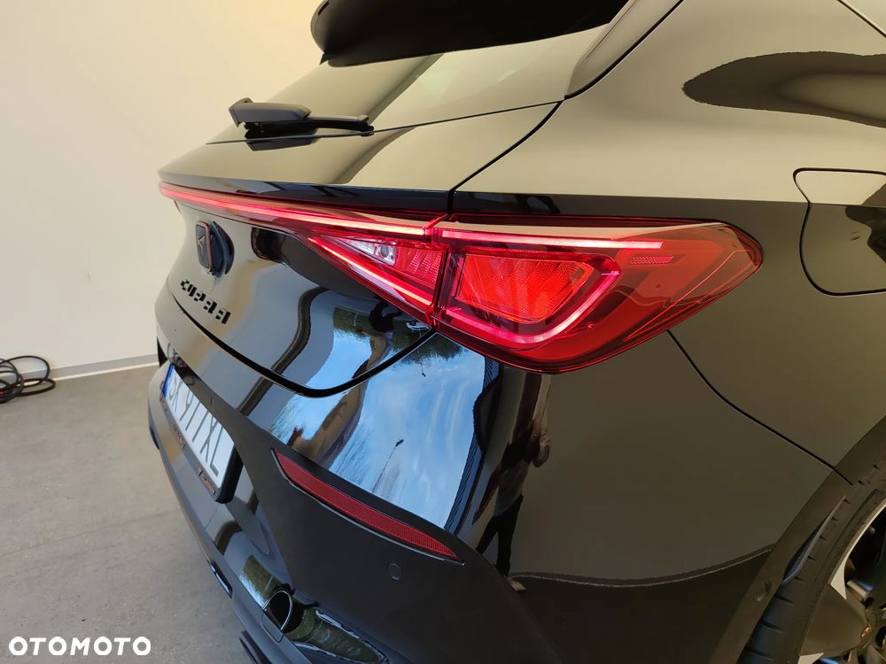 Cupra Leon 2.0 TSI VZ DSG - 4