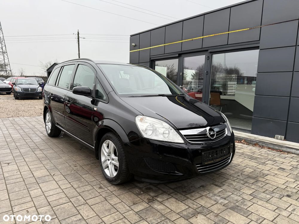 Opel Zafira 1.8 Cosmo - 11