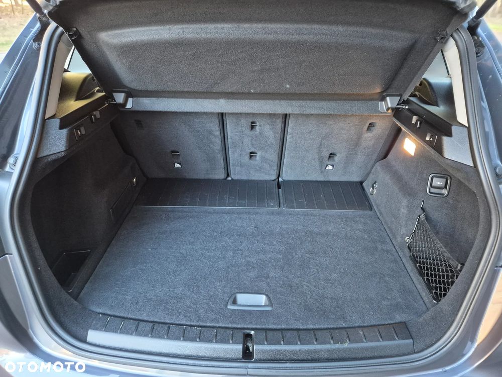 BMW Seria 2 218d Sport-Aut Luxury Line - 37