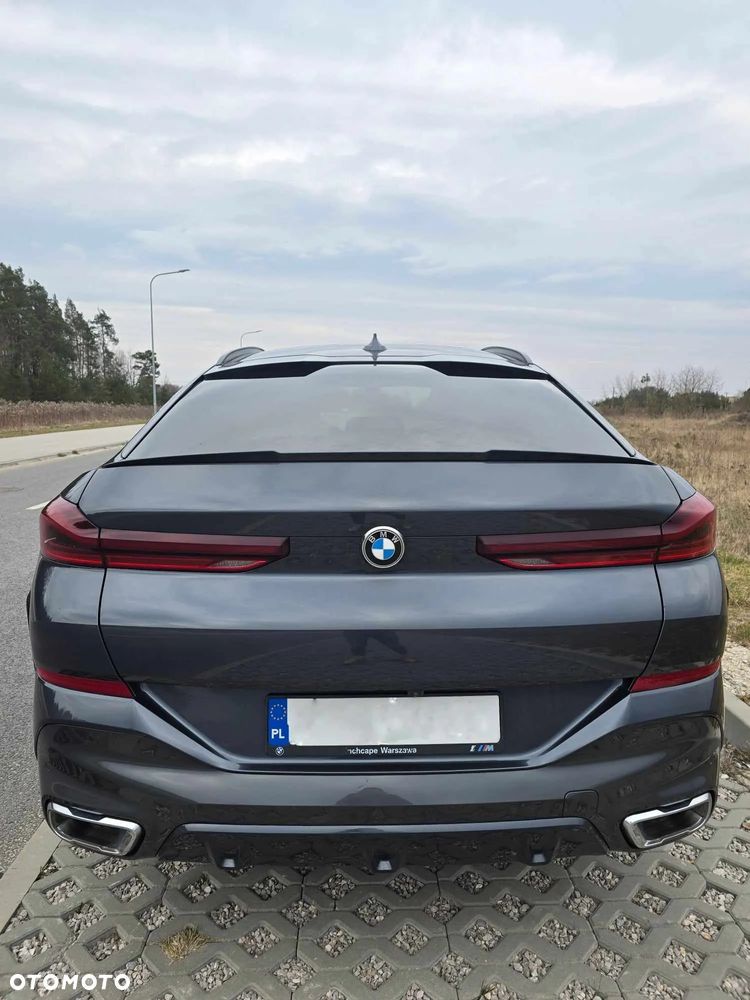 BMW X6 xDrive30d - 10