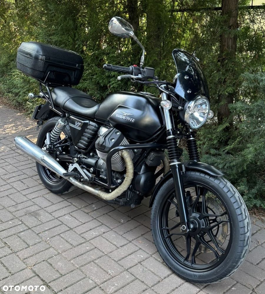 Moto Guzzi V7