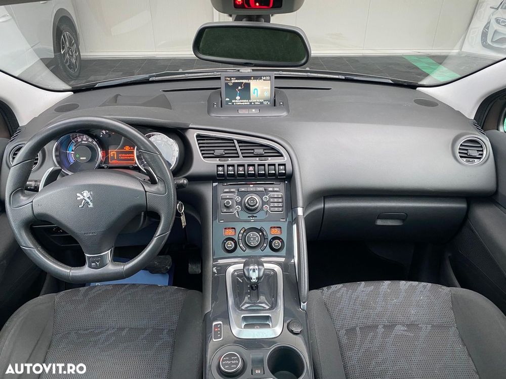 Peugeot 3008 - 12