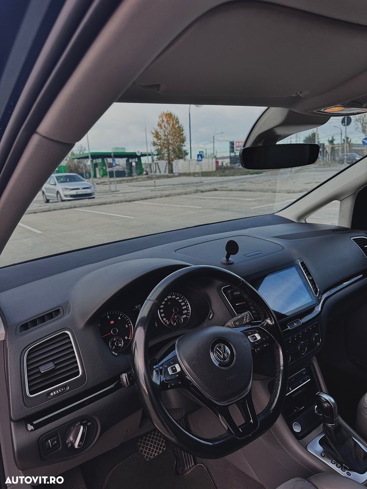 Volkswagen Sharan 2.0 TDI DSG (BlueMotion Technology) Comfortline - 25