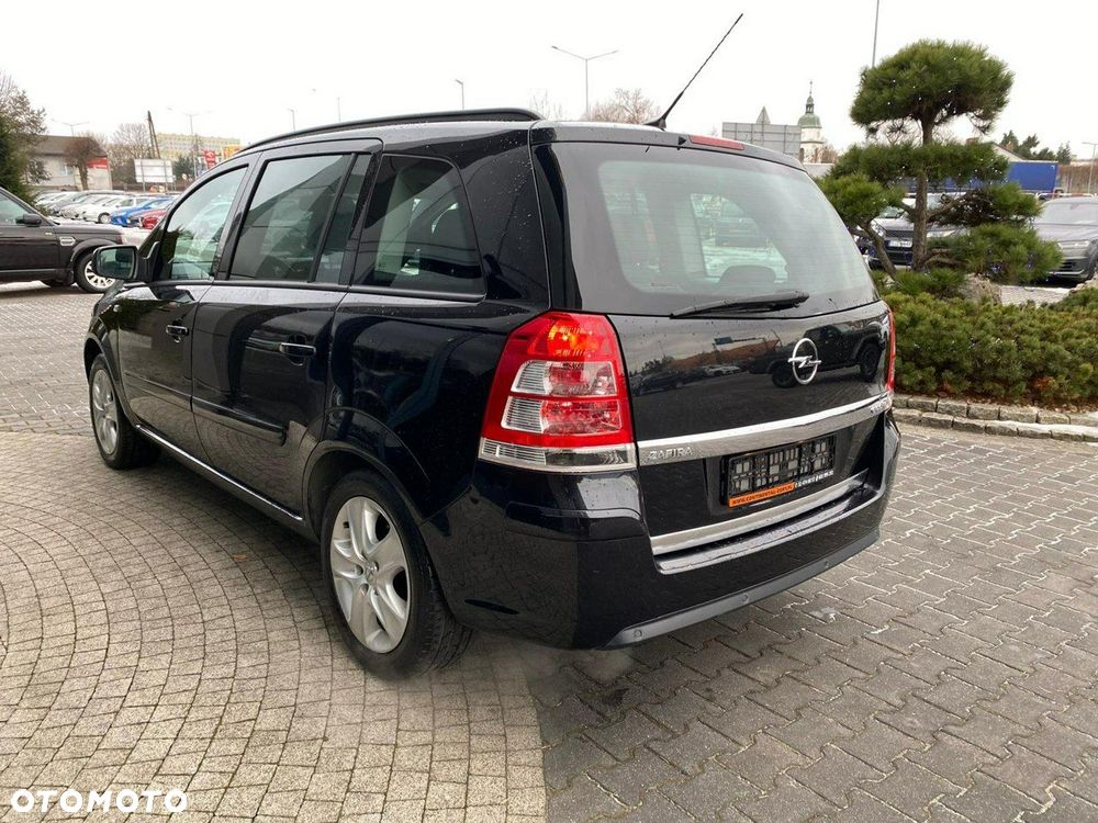 Opel Zafira - 4
