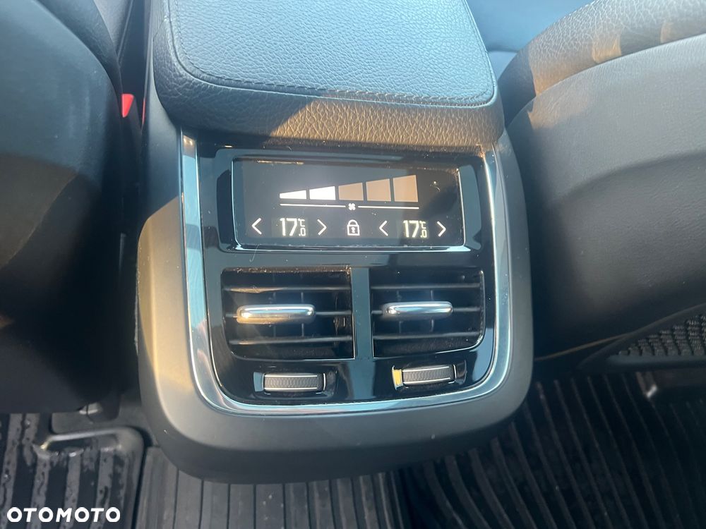 Volvo XC 90 T6 AWD Inscription 7os - 22