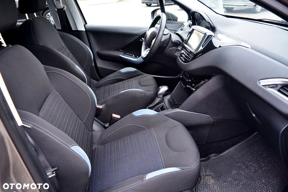 Peugeot 208 95 VTI Active - 8