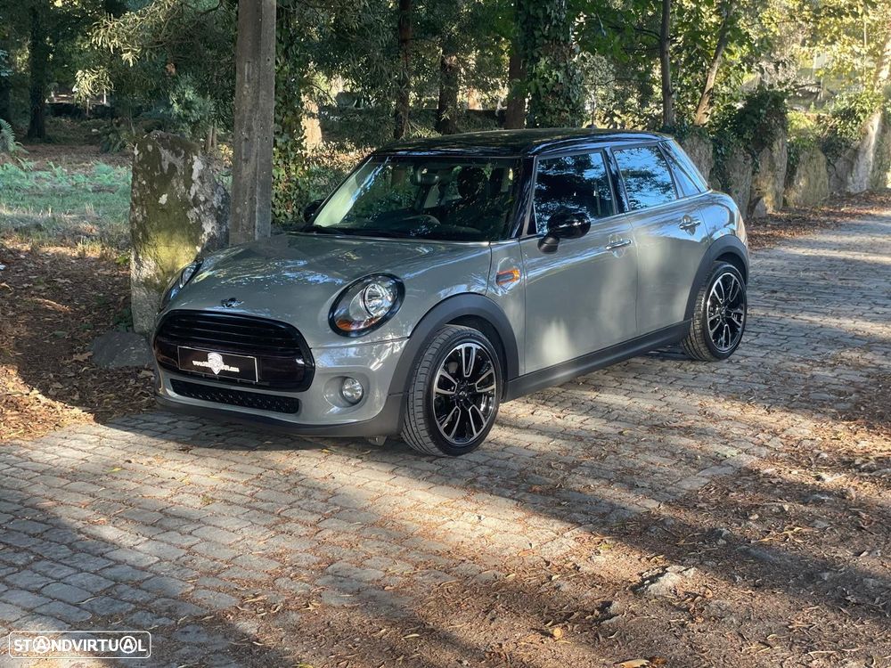 MINI 5 Portas Cooper D Aut. - 27
