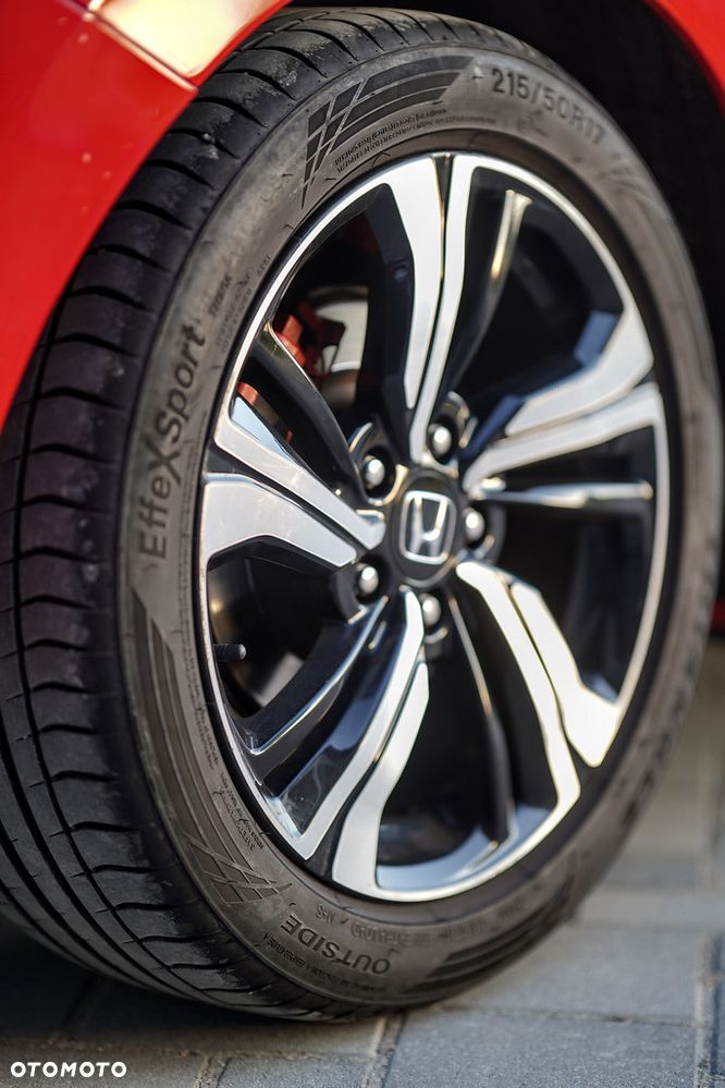 Honda Civic 1.5 i-VTEC Turbo Elegance - 13