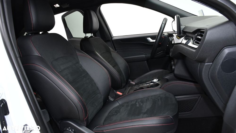 Ford Kuga 2.5 Duratec PHEV ST-LINE X - 9