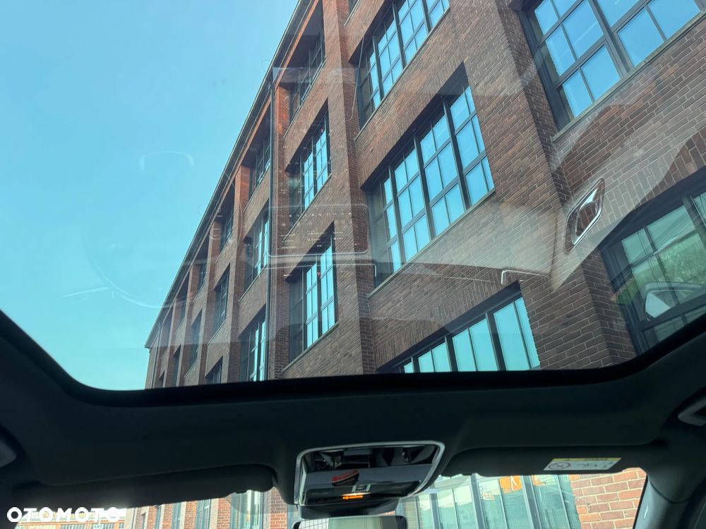 Land Rover Range Rover Velar - 23