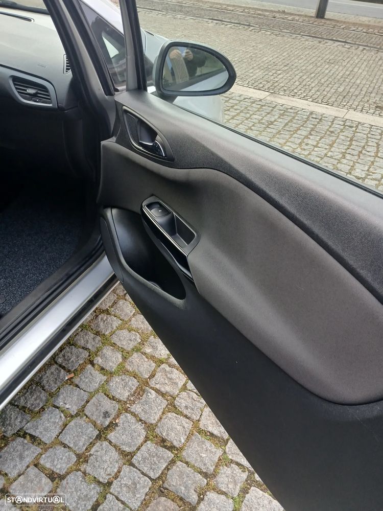 Opel Corsa 1.3 CDTI Van comercial - 7