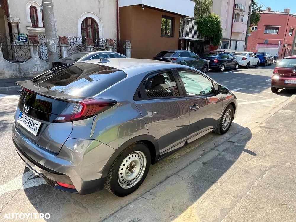 Honda Civic 1.8 i-VTEC MT Elegance - 4